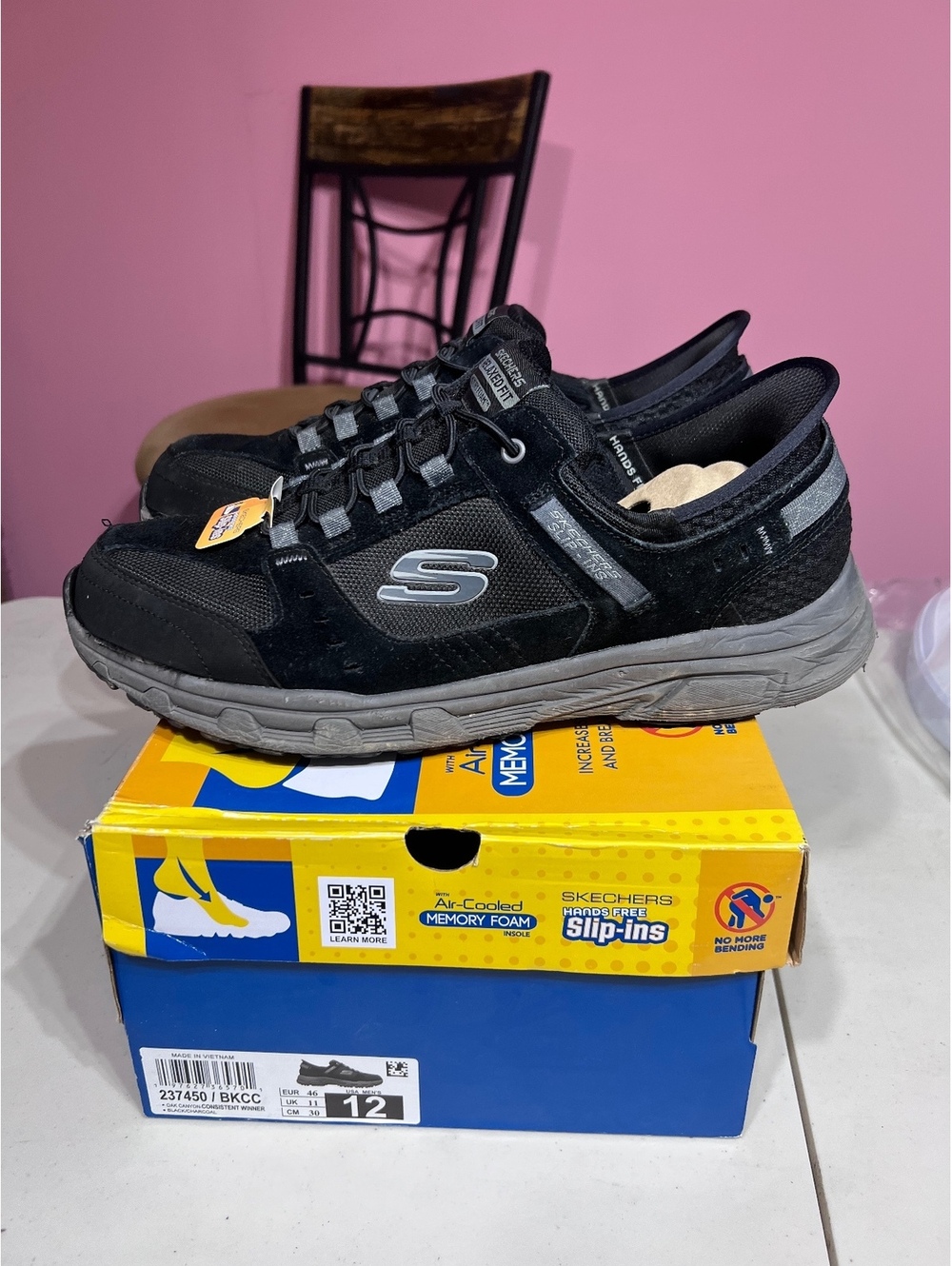 Skechers Relaxed Fit Slip-Ins Black Men's Sneakers Size 12
